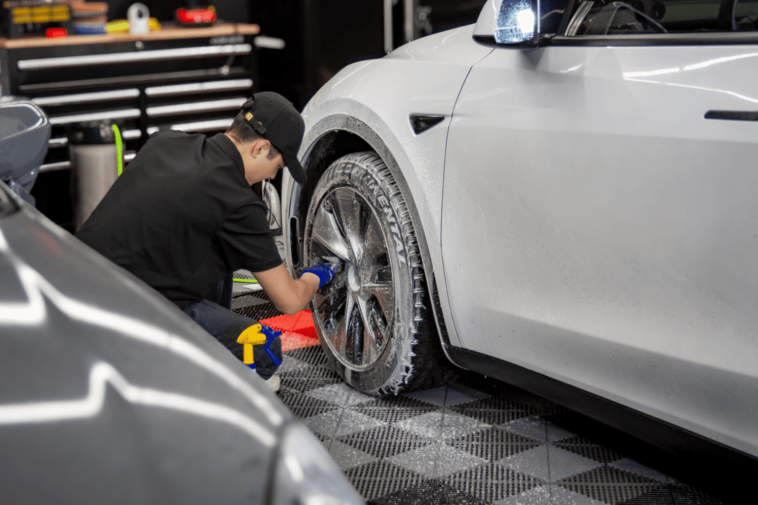 The Ultimate Guide to Cleaning Wheels & Tires at Home - Apex Auto Pros