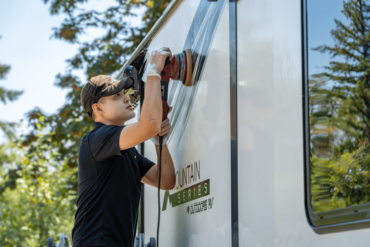 How to Detail a Car at Home: A Beginner’s Guide - Apex Auto Pros